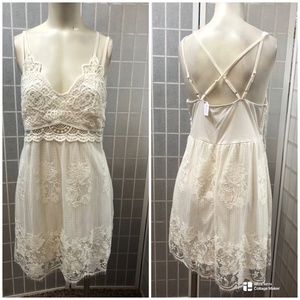 No Bondaries, Woman, Dress Sommer, White, Size M, Nylon, knitted, sleeveless.!